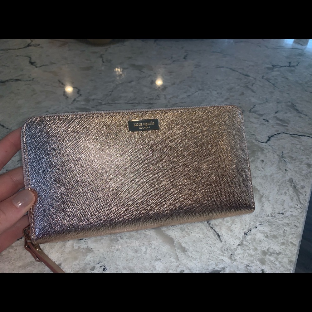 Wallet - Picture 3 of 5